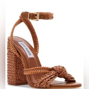 Brown Steve Madden heels